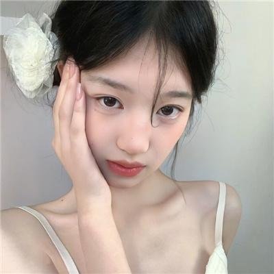 信长老师的年幼妻子